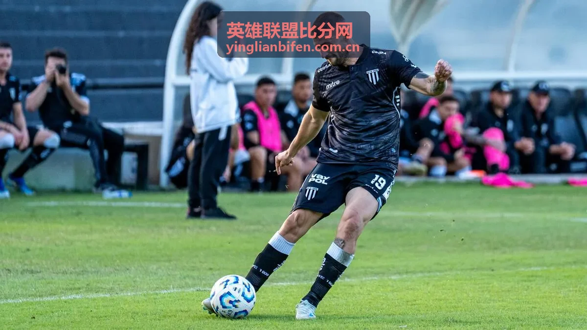 英雄联盟比分网赛程中心赛场设备与对战舞台