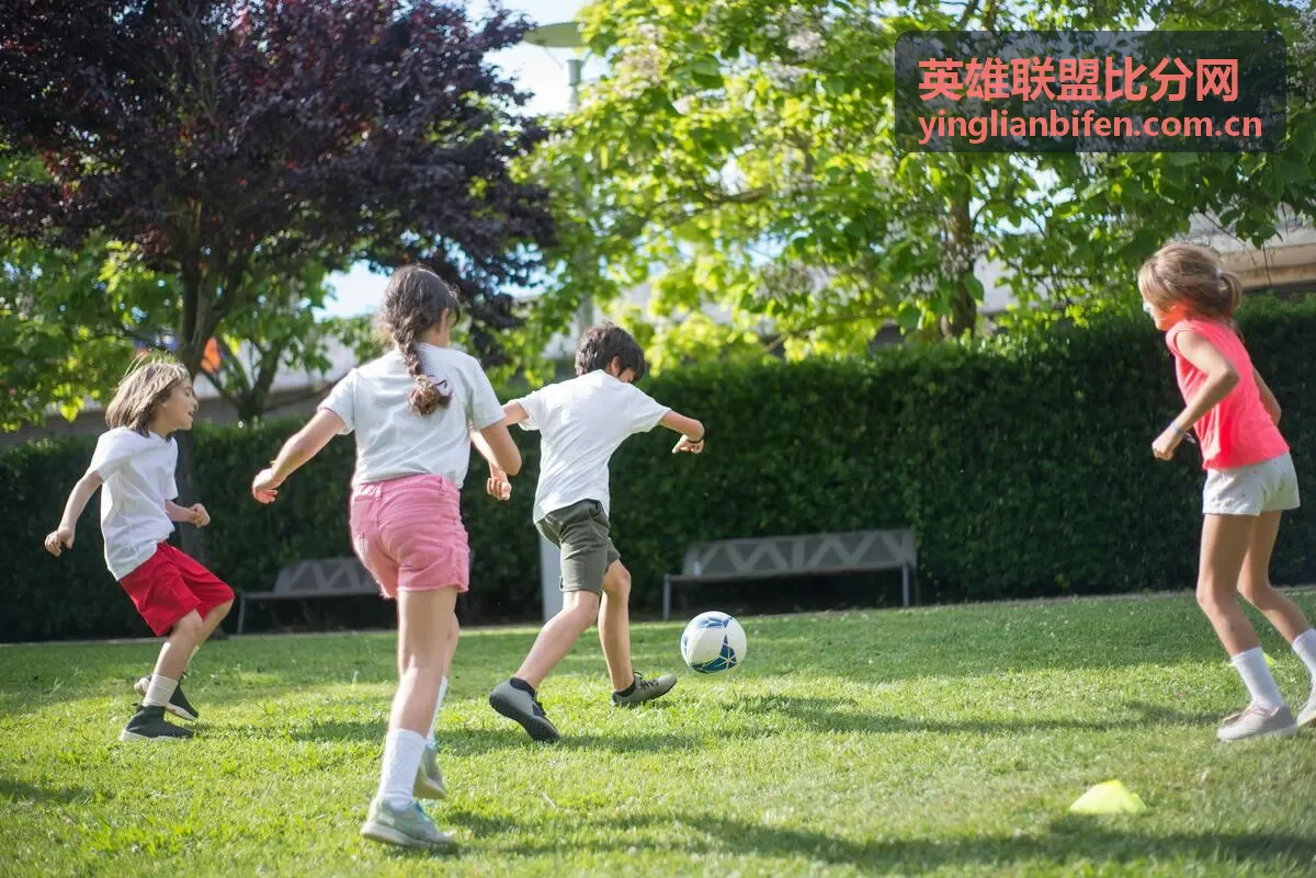 英雄联盟比分网完赛复盘封面：LCK赛场数据面板